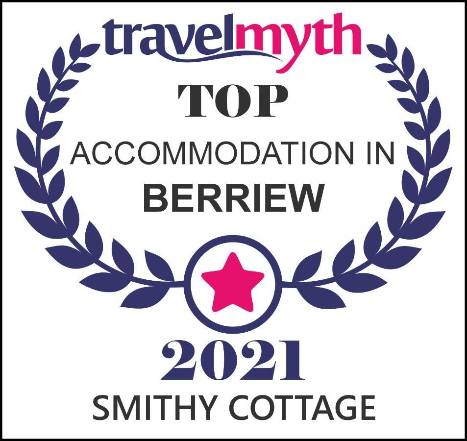 Smithy Cottage Berriew Exterior photo
